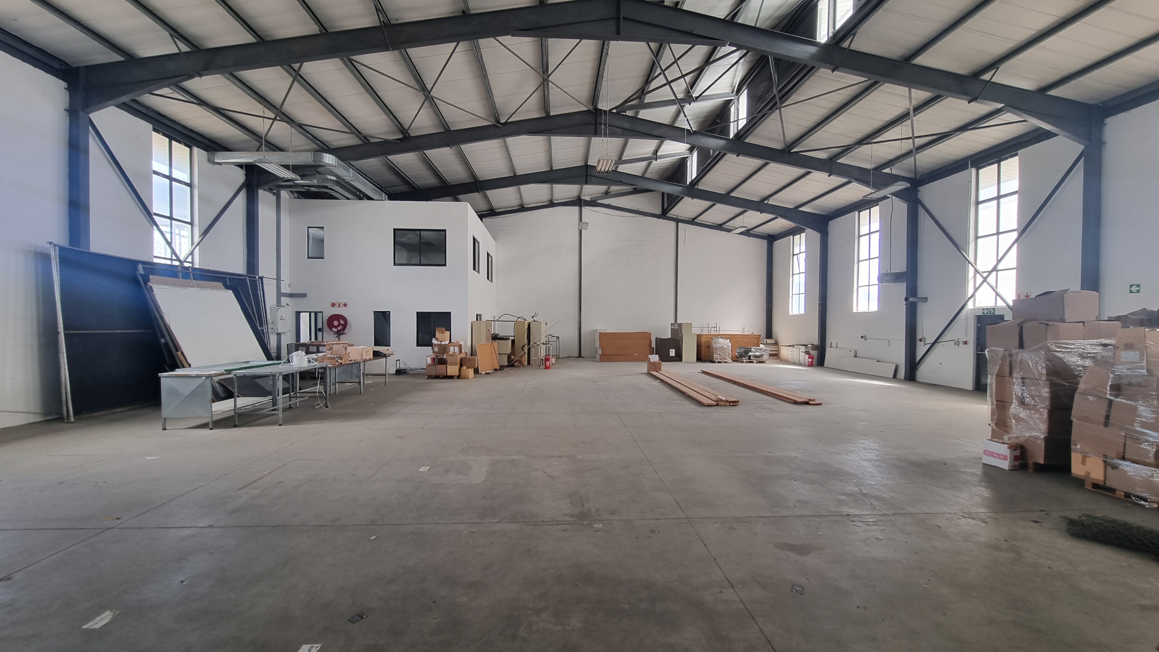 To Let commercial Property for Rent in Muizenberg Western Cape